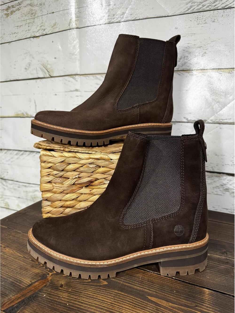 Timberland Brown Courmayeur Valley Chelsea Boot Size 9.5 NWOB